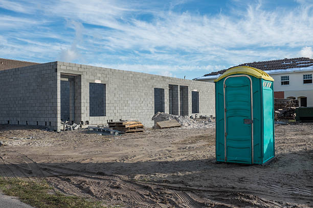 Best Portable restroom trailer rental  in Le Grand, CA